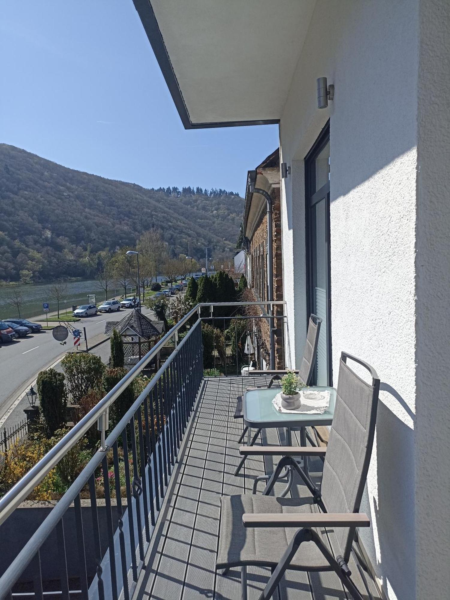 Haus Mosel Leilighet Klotten Eksteriør bilde