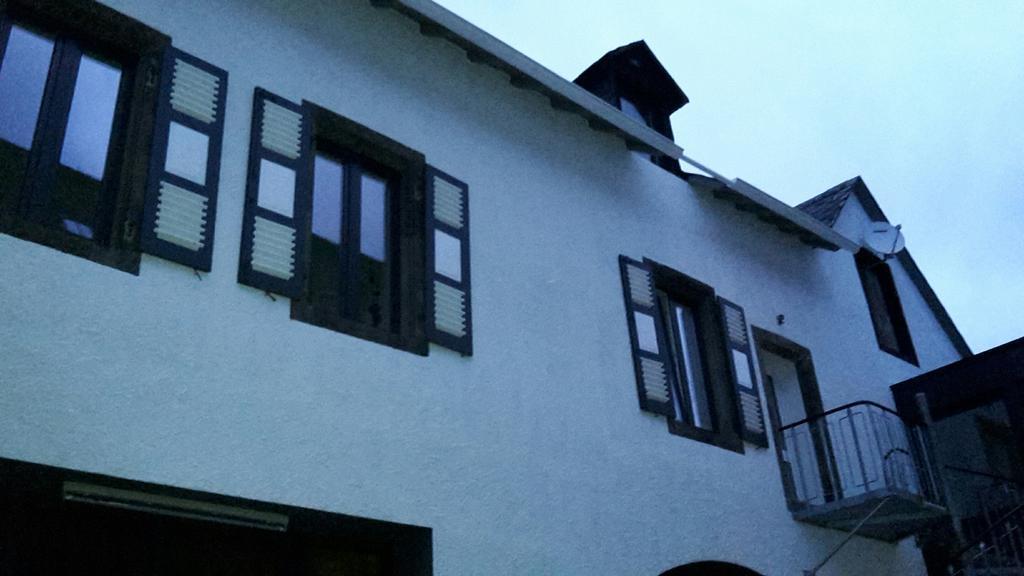 Haus Mosel Leilighet Klotten Eksteriør bilde